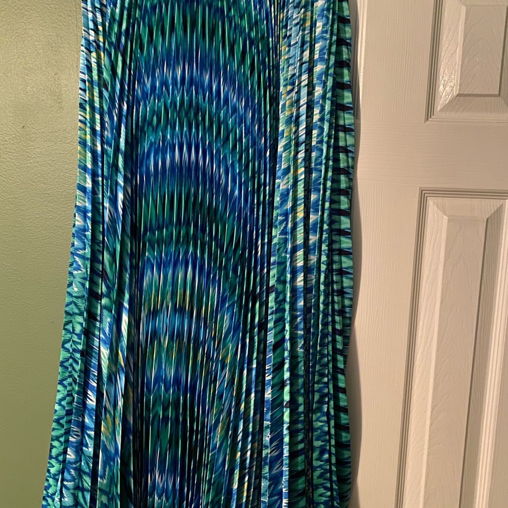 Chico’s Pleaded maxi Skirt.